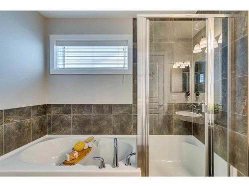 52 Auburn Bay Crescent Se, Calgary, AB - Indoor Photo Showing Bathroom