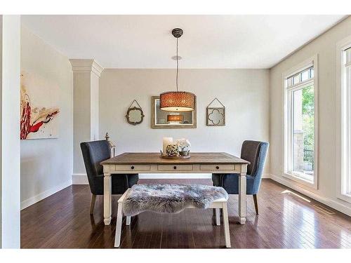 2428 7 Avenue Nw, Calgary, AB - Indoor Photo Showing Dining Room