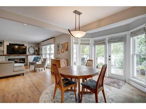 143 Parkview Green Se, Calgary, AB - Indoor Photo Showing Dining Room