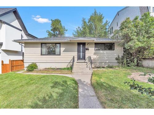 2212 29 Avenue Sw, Calgary, AB - Outdoor