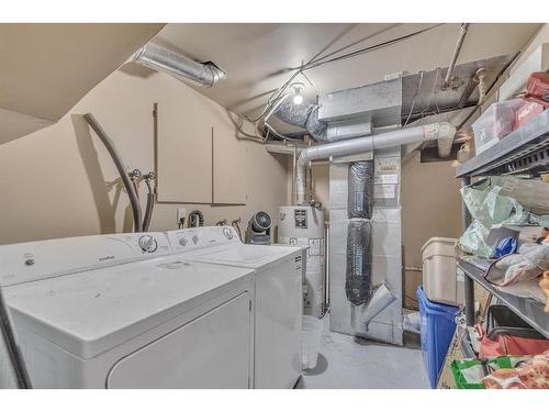 2212 29 Avenue Sw, Calgary, AB - Indoor Photo Showing Laundry Room