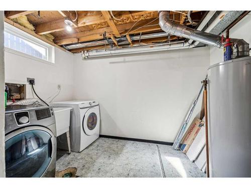 9 Marwood Circle Ne, Calgary, AB - Indoor Photo Showing Laundry Room