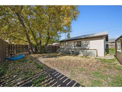 9 Marwood Circle Ne, Calgary, AB - Outdoor