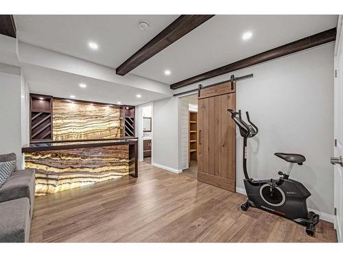 40 Evansfield Place Nw, Calgary, AB - Indoor Photo Showing Gym Room