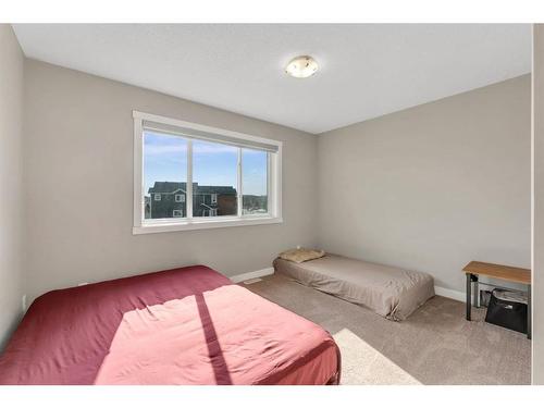 250 Saddlecrest Close Ne, Calgary, AB - Indoor Photo Showing Bedroom