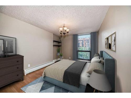 303-1334 13 Avenue Sw, Calgary, AB - Indoor Photo Showing Bedroom