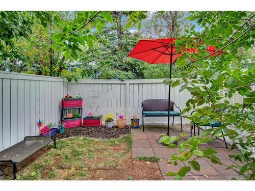 96-251 90 Avenue Se, Calgary, AB - Outdoor