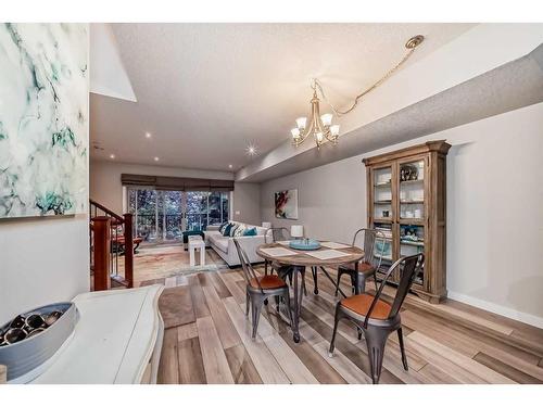 2-1934 24A Street Sw, Calgary, AB - Indoor