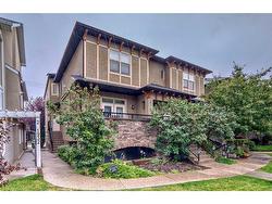 2-1934 24A Street SW Calgary, AB T3E 1V3