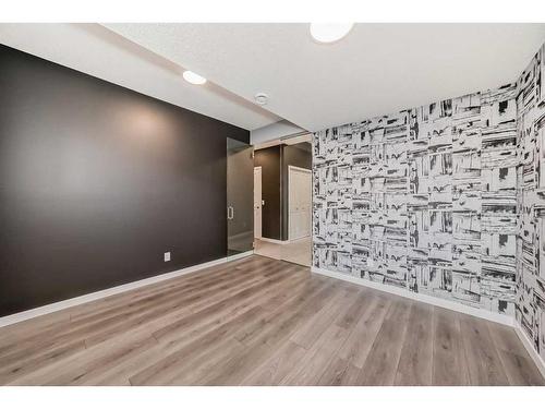 151 Magnolia Terrace Se, Calgary, AB - Indoor Photo Showing Other Room