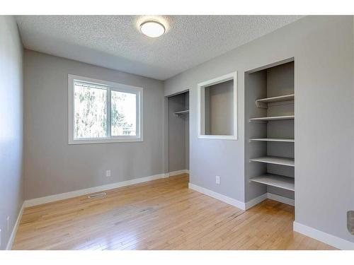 83 Lake Sylvan Close Se, Calgary, AB - Indoor Photo Showing Other Room