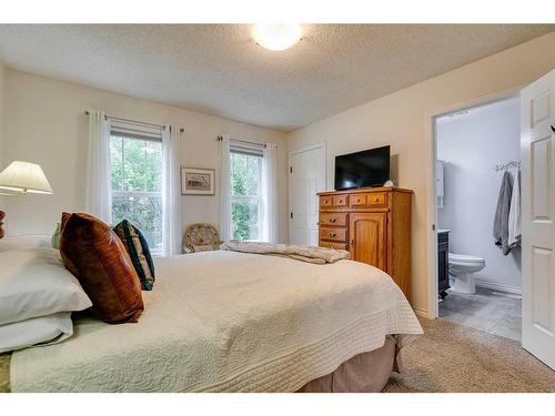 112 Inverness Drive Se, Calgary, AB - Indoor Photo Showing Bedroom