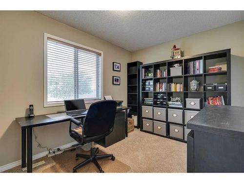 112 Inverness Drive Se, Calgary, AB - Indoor Photo Showing Office