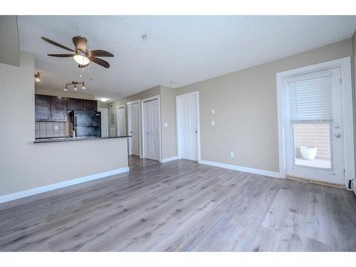 309-355 Taralake Way Ne, Calgary, AB - Indoor Photo Showing Other Room