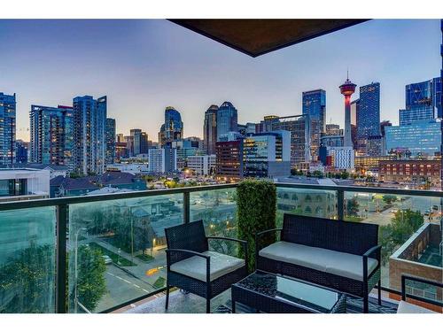 701-1410 1 Street Se, Calgary, AB - Outdoor With View