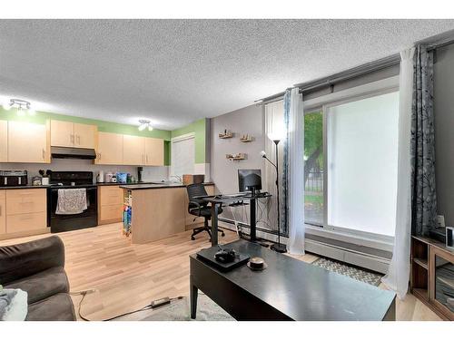 101-655 Meredith Road Ne, Calgary, AB - Indoor