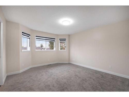 135 Mt Apex Crescent Se, Calgary, AB - Indoor Photo Showing Other Room