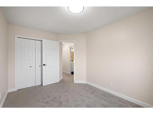 135 Mt Apex Crescent Se, Calgary, AB - Indoor