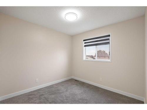 135 Mt Apex Crescent Se, Calgary, AB - Indoor Photo Showing Other Room