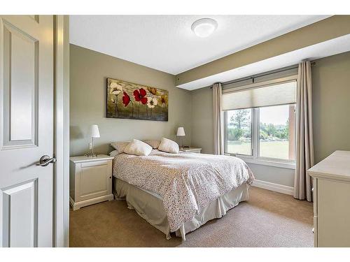 96035 408 Avenue West, Rural Foothills County, AB - Indoor Photo Showing Bedroom