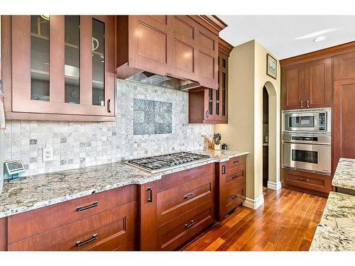 96035 408 Avenue West, Rural Foothills County, AB - Indoor Photo Showing Kitchen With Upgraded Kitchen