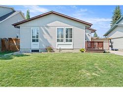 315 Woodridge Place SW Calgary, AB T2W 3S5