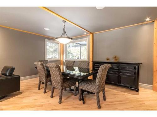 243052 Westbluff Road, Rural Rocky View County, AB - Indoor Photo Showing Dining Room