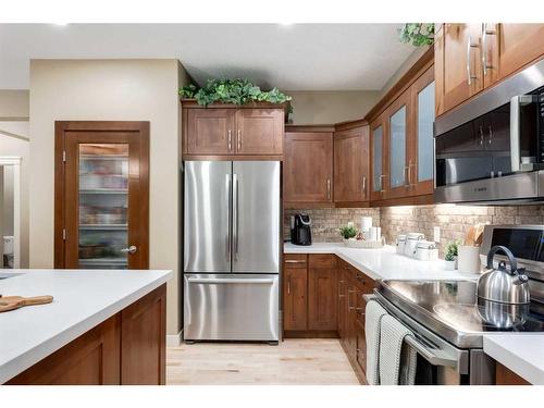 108 Elgin Estates Park Se, Calgary, AB - Indoor Photo Showing Kitchen