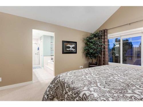 108 Elgin Estates Park Se, Calgary, AB - Indoor Photo Showing Bedroom