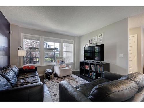 208 Legacy Crescent Se, Calgary, AB - Indoor Photo Showing Living Room