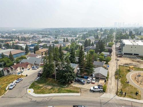 107 40 Avenue Ne, Calgary, AB - Outdoor With View