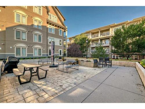 104-30 Mahogany Mews Se, Calgary, AB - Outdoor