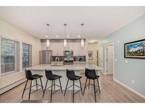 104-30 Mahogany Mews Se, Calgary, AB - Indoor Photo Showing Kitchen With Upgraded Kitchen