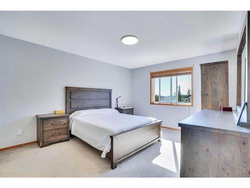 397 Panamount Drive Nw, Calgary, AB - Indoor Photo Showing Bedroom