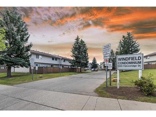 122-1555 Falconridge Drive Ne, Calgary, AB - Outdoor With View