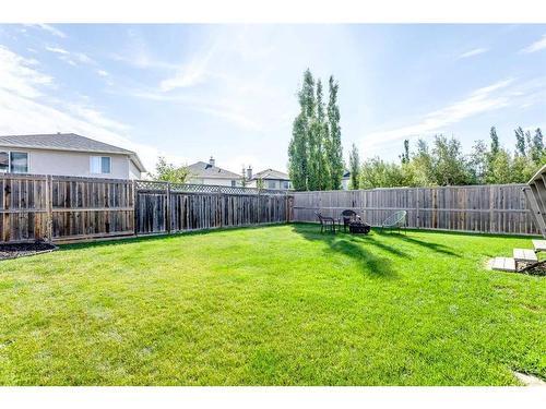 239 Citadel Meadow Bay Nw, Calgary, AB - Outdoor With Backyard