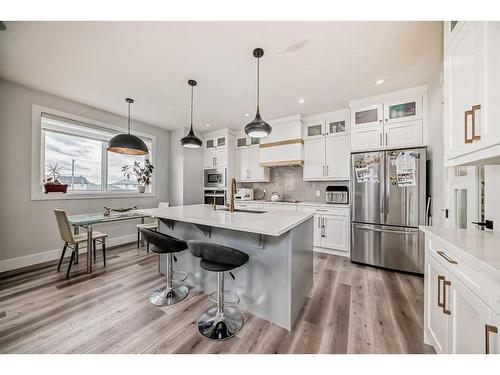 32 Saddlecrest Link Ne, Calgary, AB - Indoor Photo Showing Kitchen With Upgraded Kitchen