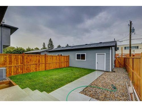 2827 Cochrane Road Nw, Calgary, AB - Outdoor