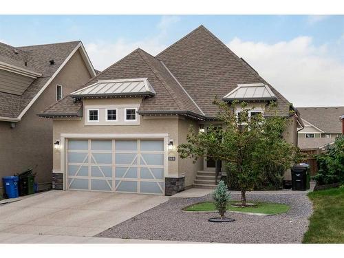 318 Mahogany Manor Se, Calgary, AB - Outdoor With Facade