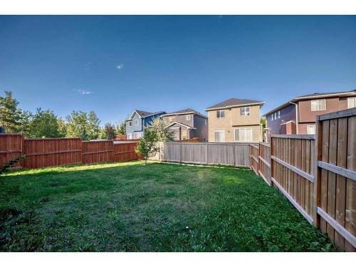 118 Bayview Street Sw, Airdrie, AB - Outdoor With Backyard