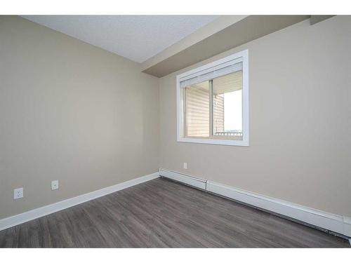 309-355 Taralake Way Ne, Calgary, AB - Indoor Photo Showing Other Room