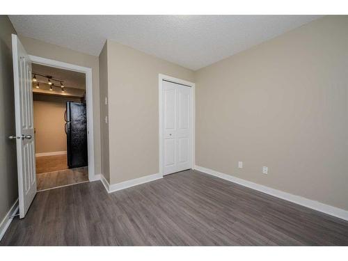 309-355 Taralake Way Ne, Calgary, AB - Indoor Photo Showing Other Room