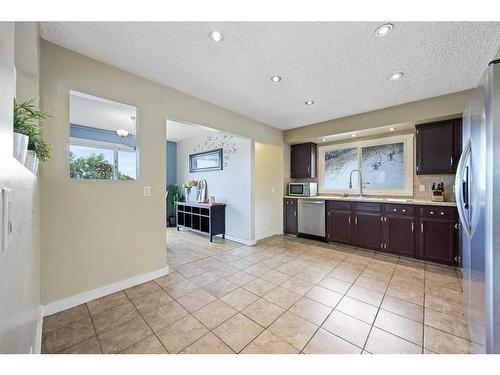 491 78 Avenue Ne, Calgary, AB - Indoor