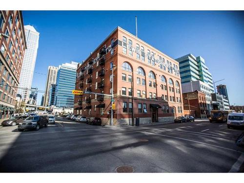 208-240 11 Avenue Sw, Calgary, AB - Outdoor With Facade