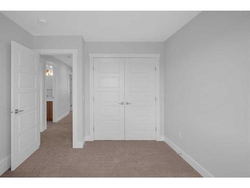 1427 Aldrich Place, Carstairs, AB - Indoor Photo Showing Other Room