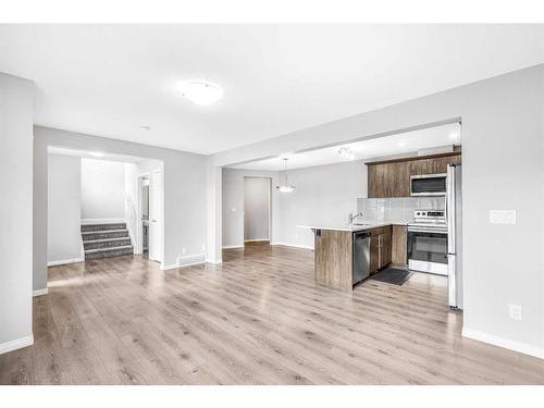 1510 Carrington Blvd, Calgary, AB - Indoor Photo Showing Kitchen