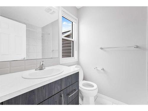 1510 Carrington Blvd, Calgary, AB - Indoor Photo Showing Bathroom