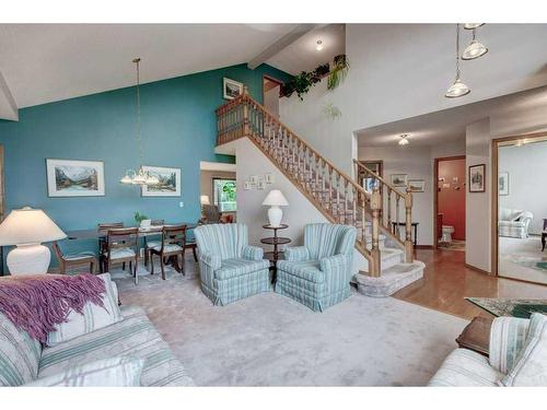 246 Douglas Ridge Mews Se, Calgary, AB - Indoor Photo Showing Living Room