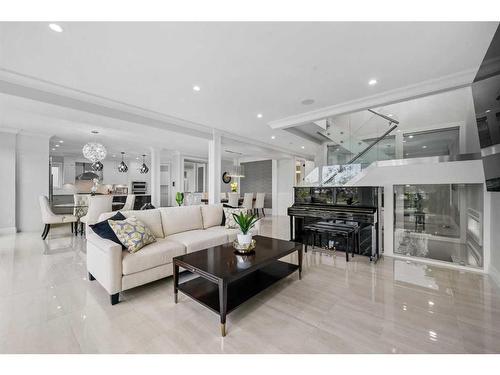 102 Malibou Road Sw, Calgary, AB - Indoor Photo Showing Living Room