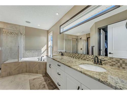 42 Valley Pointe Way Nw, Calgary, AB - Indoor Photo Showing Bathroom